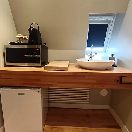 Le Prieure Des Anges Saint-Quentin-les-Anges